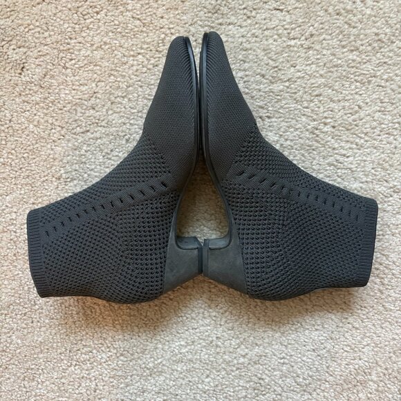 Eileen Fisher minimal gray knitted Purl booties with suede accents size 5 - Picture 6 of 6